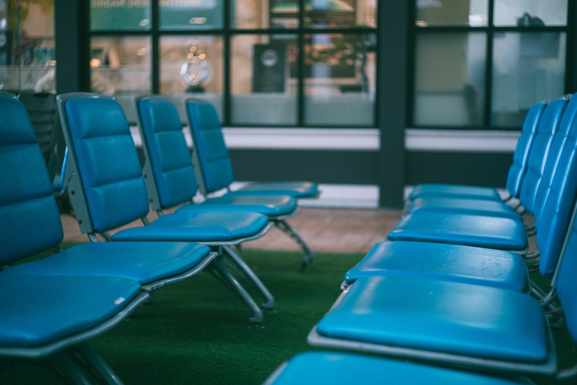cropped-chair-g05346dea0_1920.jpg